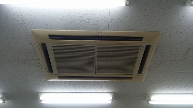 Pー29エラー 三洋電機 業務用エアコン 室外機交換修理工事 SPW-CHRVP140A 大分県別府市 クリニック事務所