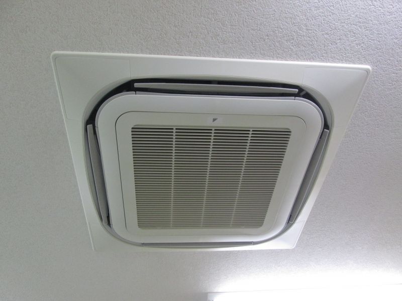 ダイキン Daikin 業務用エアコン修理 エアコンクリーニング お客様の声 業務用エアコンの修理ショップ エアコン修理専門店
